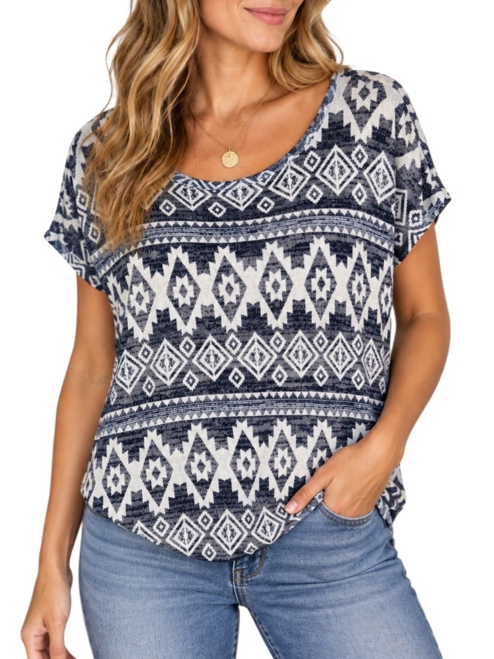 Absolutely Famous XL Blue White Southwestern Geometric Boho Lightweight Knit Top